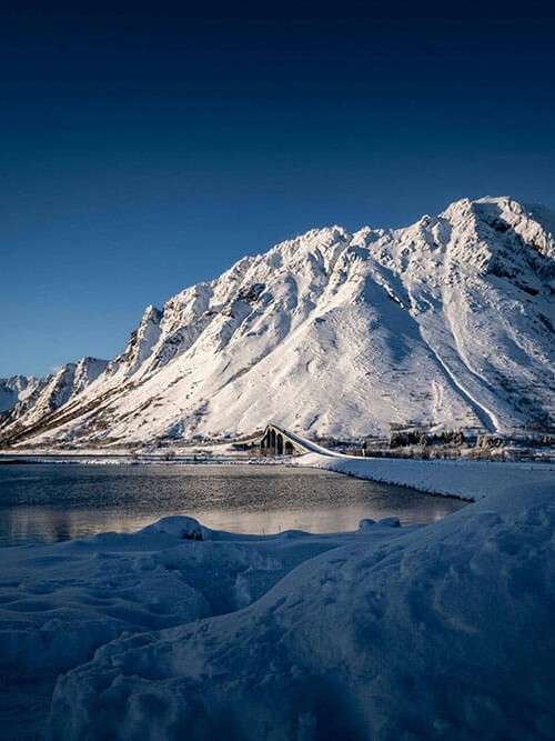 星辰影院像排错：先查相关变因果吗，再把因果词换中性（读完更顺）